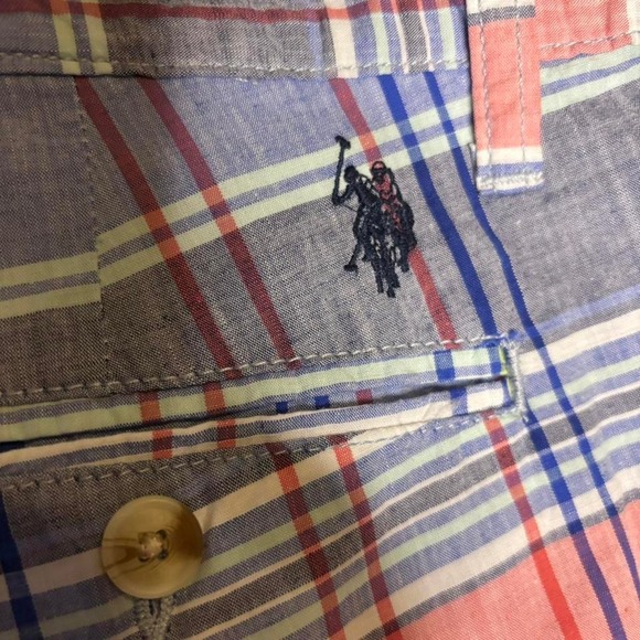 U.S. Polo Assn. Men's Blue Plaid Shorts, Golf - Picture 6 of 8